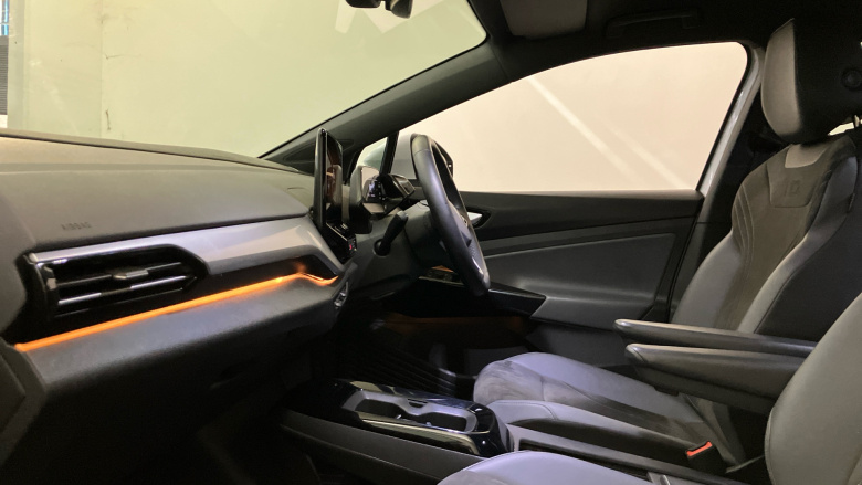 Volkswagen ID.4 109kW Life Pure 52kWh 5dr Auto Electric Estate